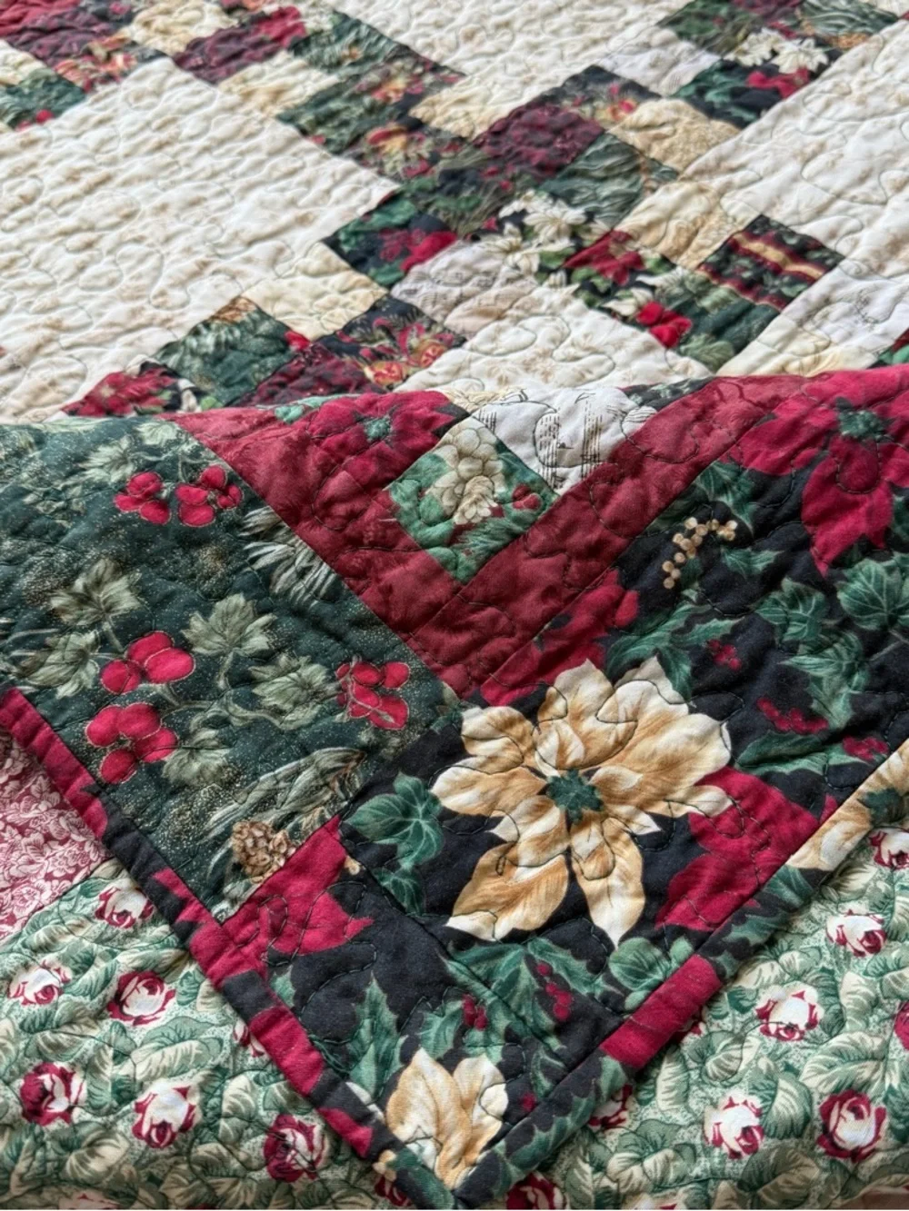 Vintage Christmas Quilt 42x42 Throw Holiday Patchwork Handmade Look